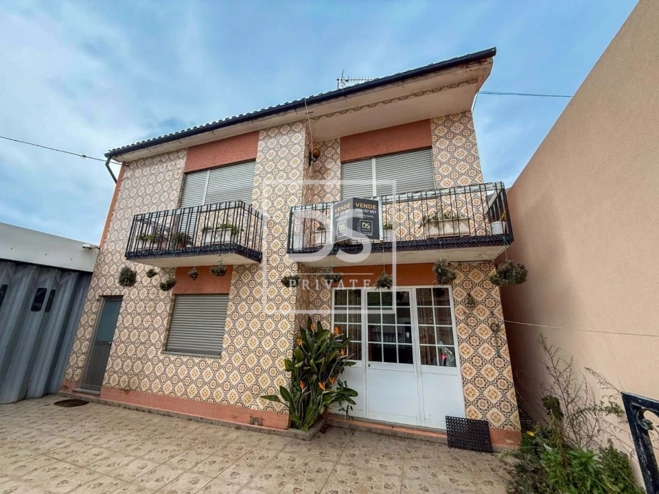 Moradia T5 para Venda em Póvoa de Varzim, Beiriz e Argivai Foto 1