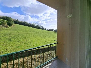 Apartamento T3 para Venda em Rosto do Cão (São Roque)