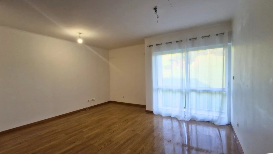 Apartamento T3 para Venda em Rosto do Cão (São Roque) Foto 11