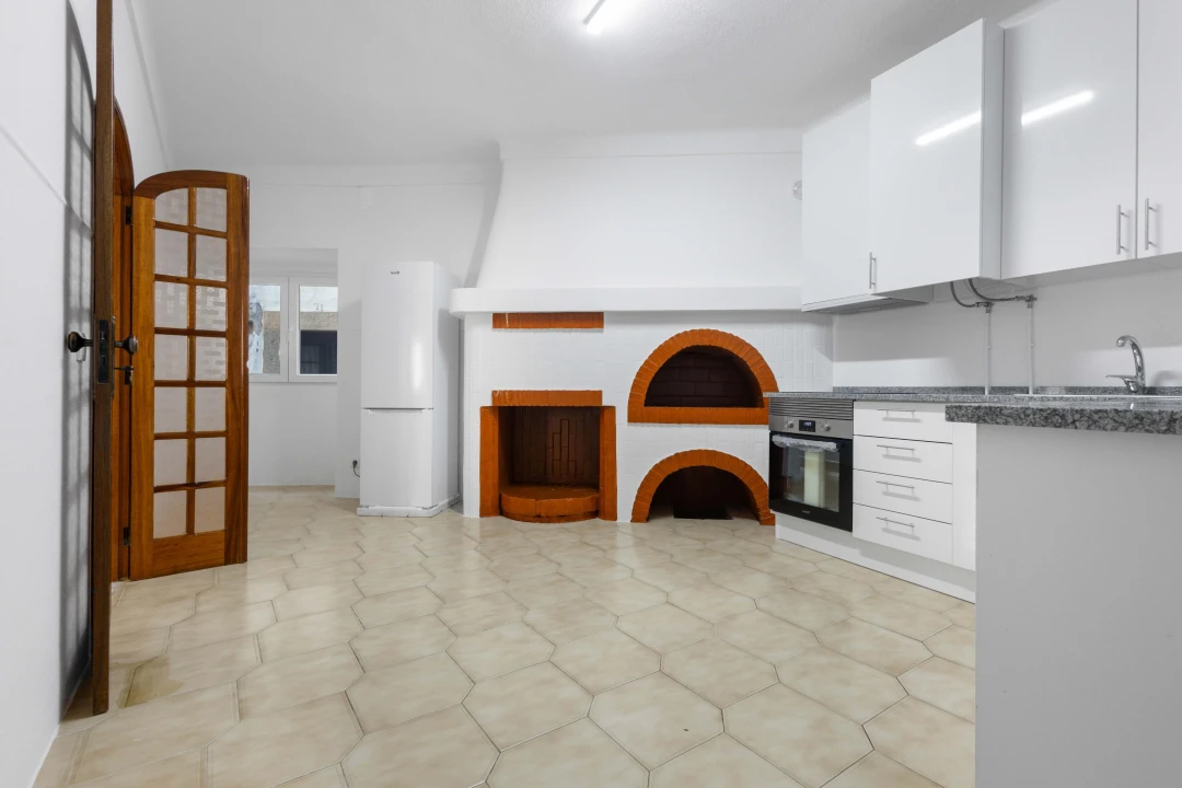 Apartamento T4 para Venda em Fronteira Foto 28