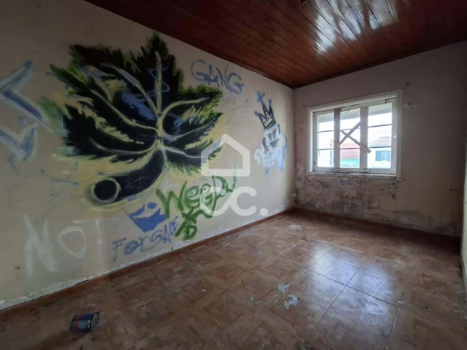 Moradia T3 para Venda em Praia da Vitoria (Santa Cruz) Foto 7