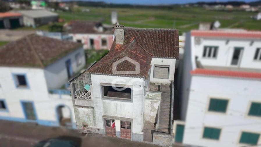 Moradia T3 para Venda em Praia da Vitoria (Santa Cruz) Foto 20