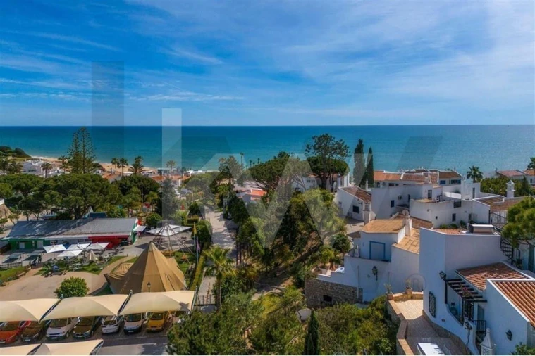 Moradia T3 para Arrendamento férias em Almancil Foto 44