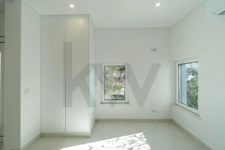 Moradia T3 para Arrendamento férias em Almancil Foto 16