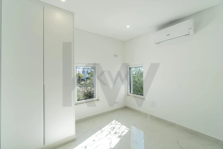 Moradia T3 para Arrendamento férias em Almancil Foto 22