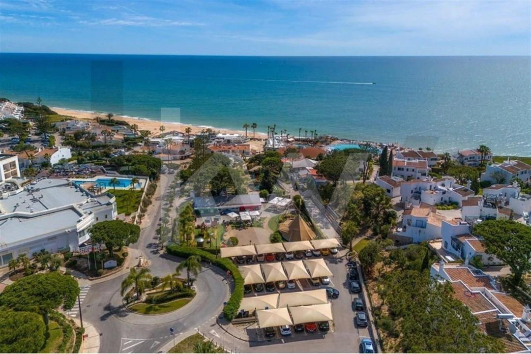 Moradia T3 para Arrendamento férias em Almancil Foto 46