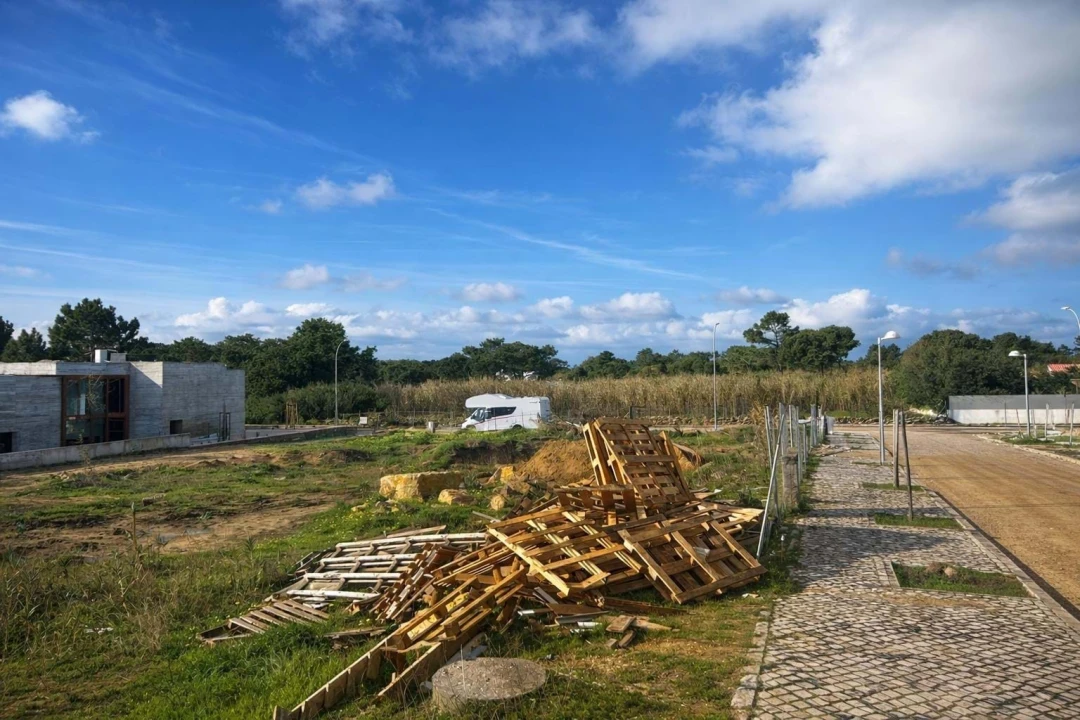 Terreno para Venda em Agualva e Mira-Sintra Foto 4