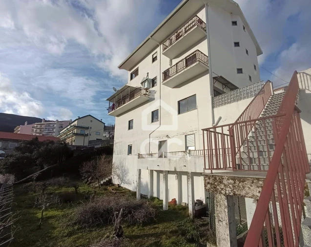 Moradia T6 para Venda em Covilhã e Canhoso Foto 2