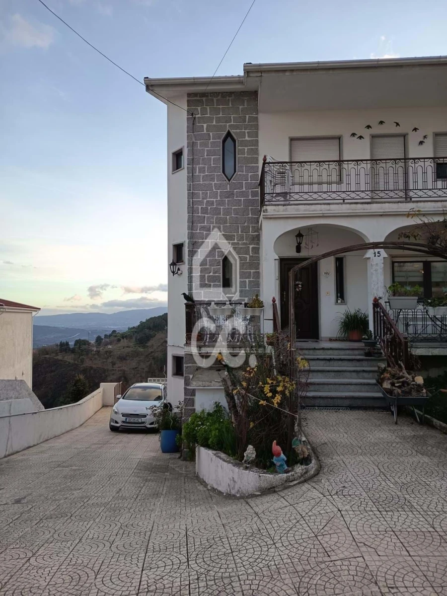 Moradia T6 para Venda em Covilhã e Canhoso Foto 7