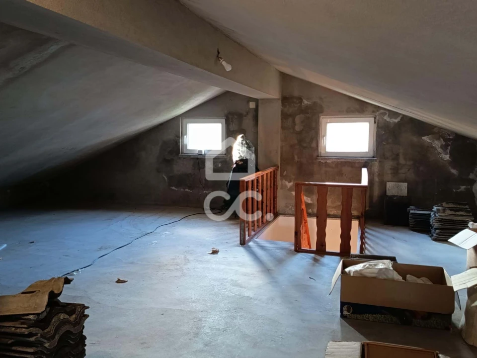 Moradia T6 para Venda em Covilhã e Canhoso Foto 30