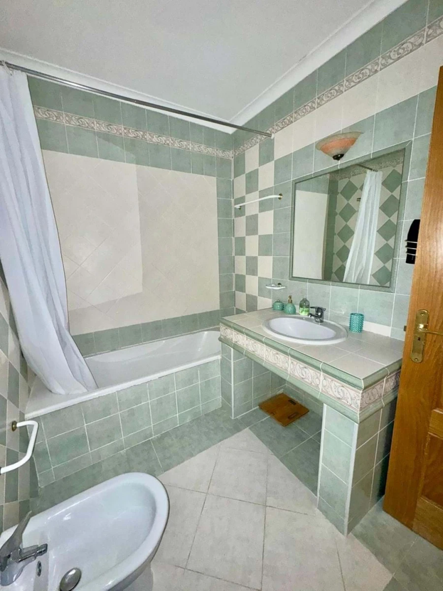 Apartamento T2 para Venda em Conceição e Cabanas de Tavira Foto 5