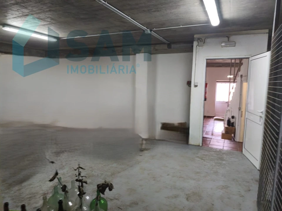 Apartamento T1 para Venda em Santa Maria, São Pedro e Matacães Foto 16