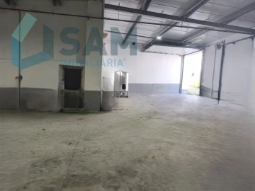 Apartamento T1 para Venda em Santa Maria, São Pedro e Matacães