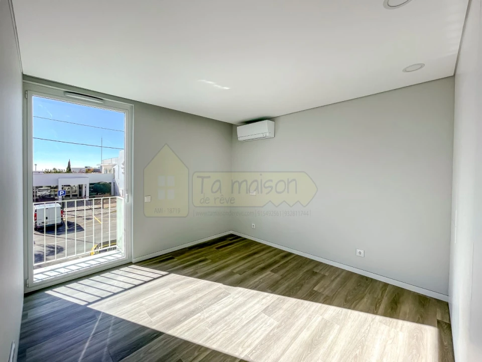 Apartamento T3 para Venda em Almancil Foto 6