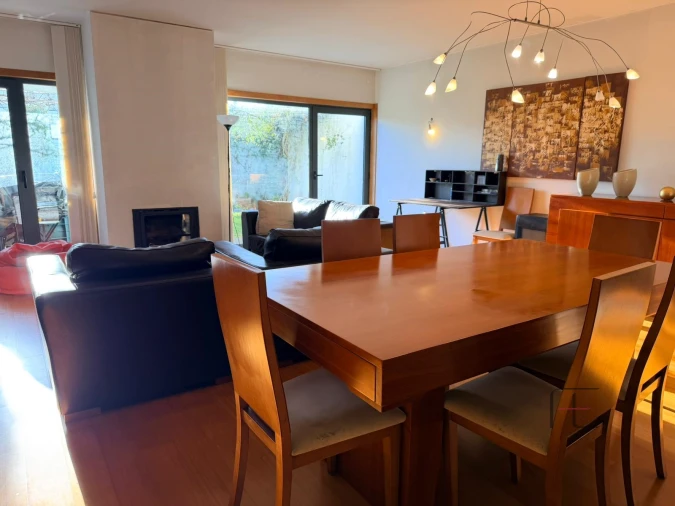 Moradia T3 para Venda em Castêlo da Maia Foto 3