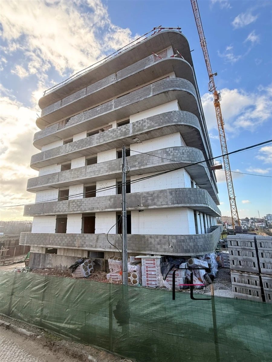 Apartamento T1 para Venda em Meixomil Foto 3