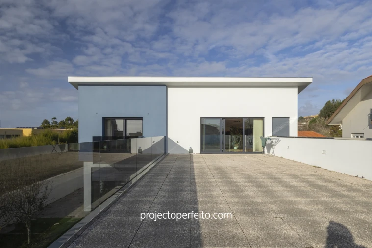 Moradia T4 para Venda em São Felix da Marinha Foto 21