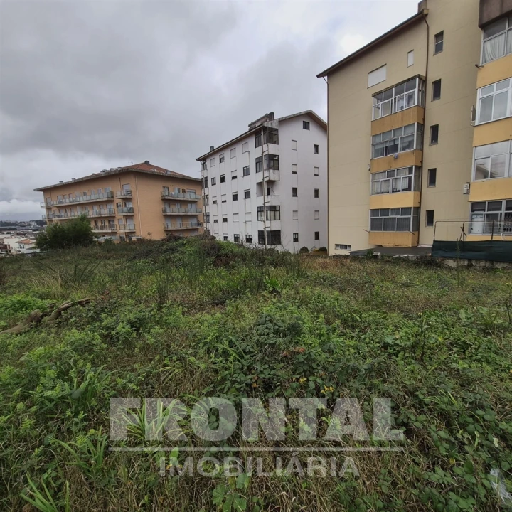 Terreno para Venda em Rio Tinto Foto 11