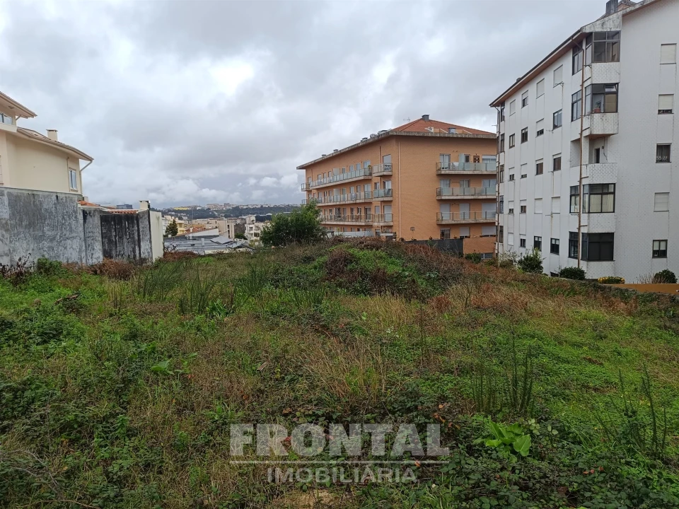 Terreno para Venda em Rio Tinto Foto 3
