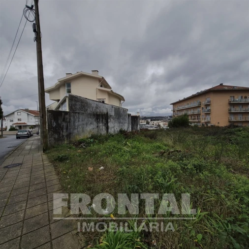Terreno para Venda em Rio Tinto Foto 10