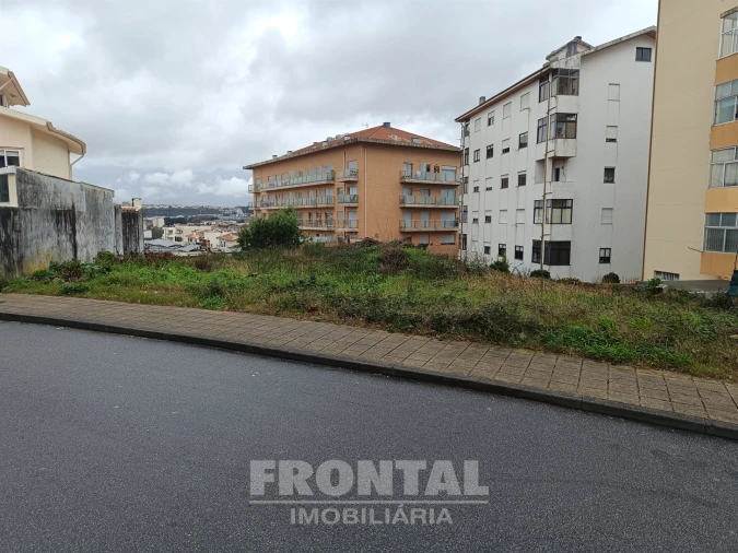 Terreno para Venda em Rio Tinto Foto 2