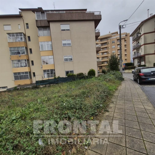 Terreno para Venda em Rio Tinto Foto 6