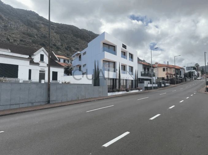 Apartamento T1 para Venda em Machico Foto 4
