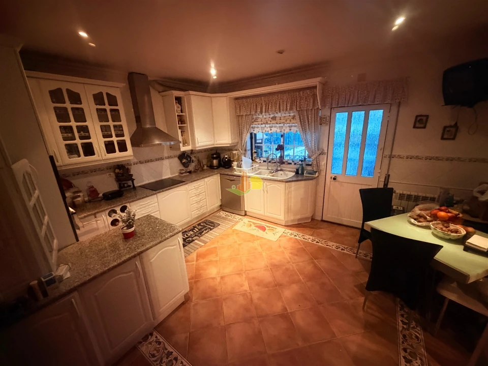 Moradia T3 para Venda em Buarcos Foto 6