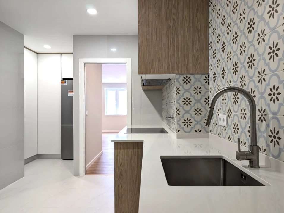 Apartamento T3 para Arrendamento em Glória e Vera Cruz Foto 5