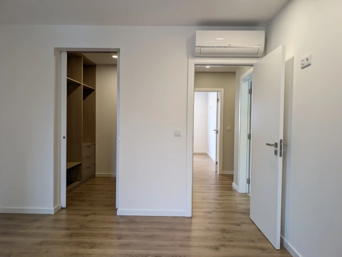 Apartamento T3 para Arrendamento em Glória e Vera Cruz Foto 9