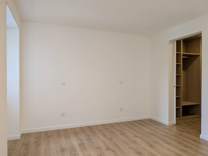 Apartamento T3 para Arrendamento em Glória e Vera Cruz Foto 23