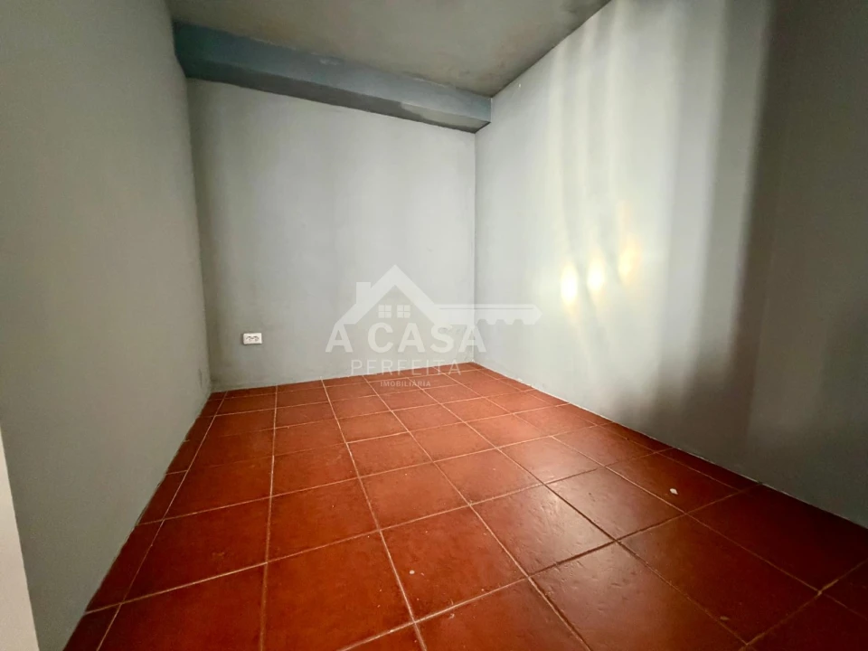 Armazém para Venda em Esmoriz Foto 5