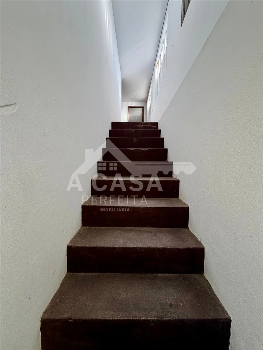 Armazém para Venda em Esmoriz Foto 9