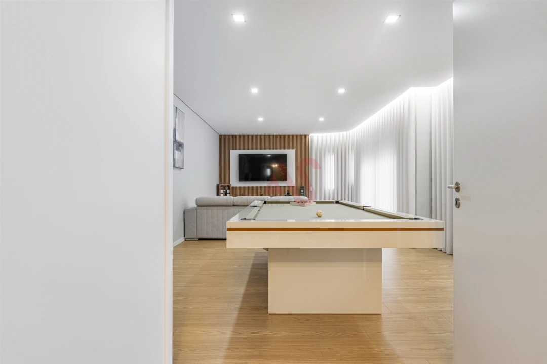 Moradia T4 para Venda em Torrados e Sousa Foto 3