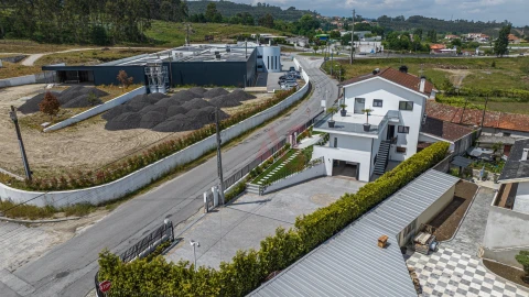 Moradia T4 para Venda em Torrados e Sousa