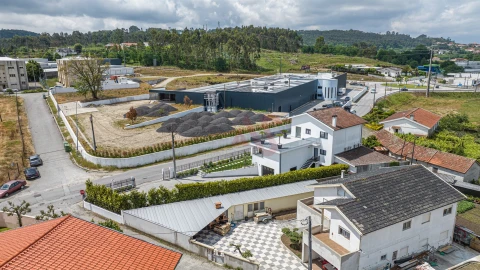 Moradia T4 para Venda em Torrados e Sousa
