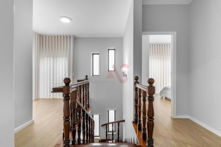 Moradia T4 para Venda em Torrados e Sousa Foto 14