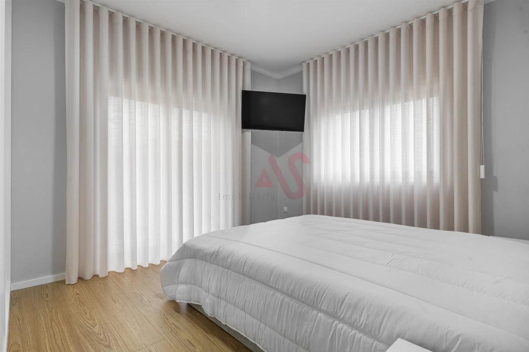 Moradia T4 para Venda em Torrados e Sousa Foto 21