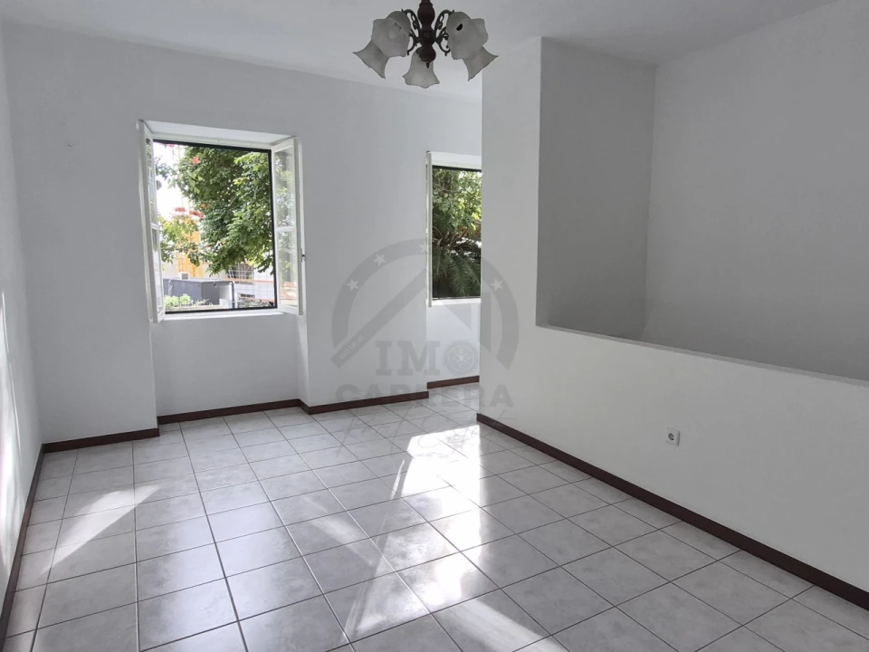 Prédio para Venda em Funchal (São Pedro) Foto 3