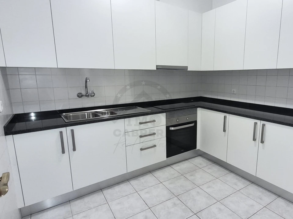 Prédio para Venda em Funchal (São Pedro) Foto 4