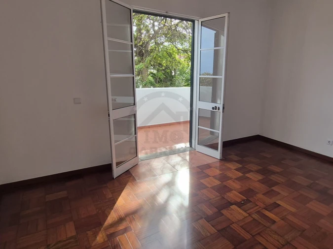 Prédio para Venda em Funchal (São Pedro) Foto 13