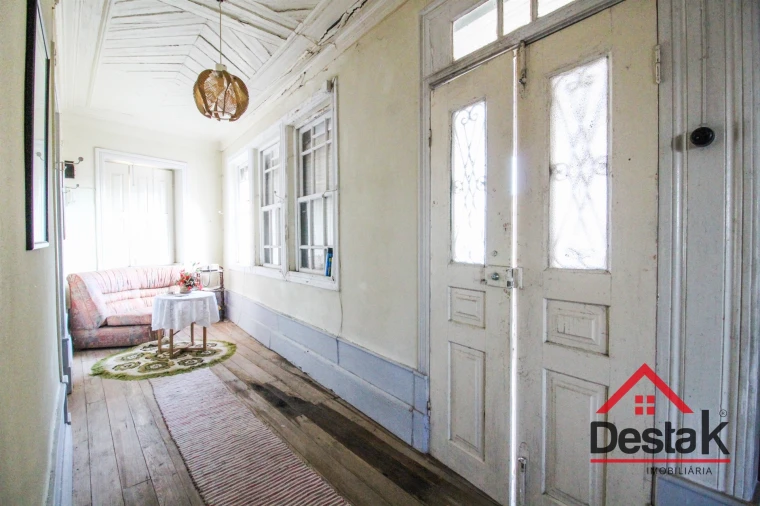 Moradia T4 para Venda em Queirã Foto 4