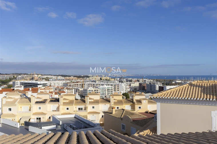 Moradia T4 para Venda em Lagos (São Sebastião e Santa Maria) Foto 39