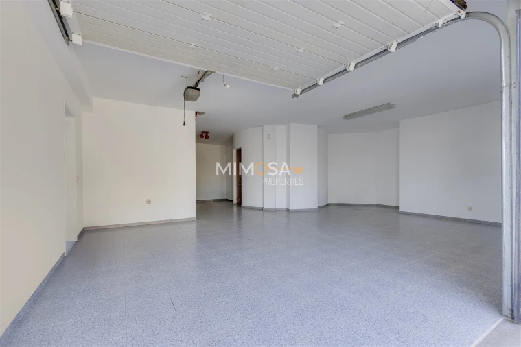 Moradia T4 para Venda em Lagos (São Sebastião e Santa Maria) Foto 7