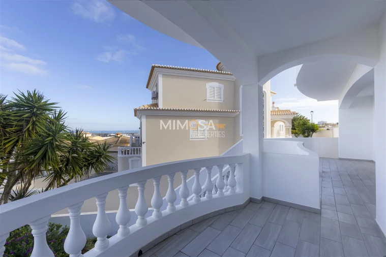 Moradia T4 para Venda em Lagos (São Sebastião e Santa Maria) Foto 19