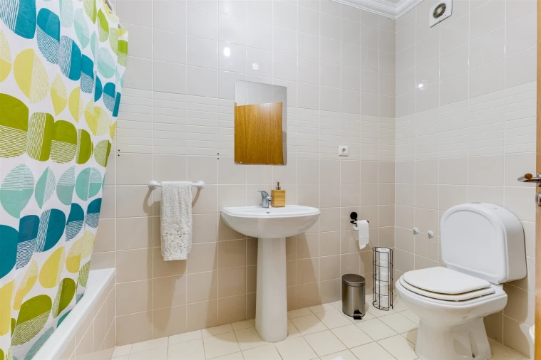 Apartamento T3 para Venda em Guia, Ilha e Mata Mourisca Foto 7