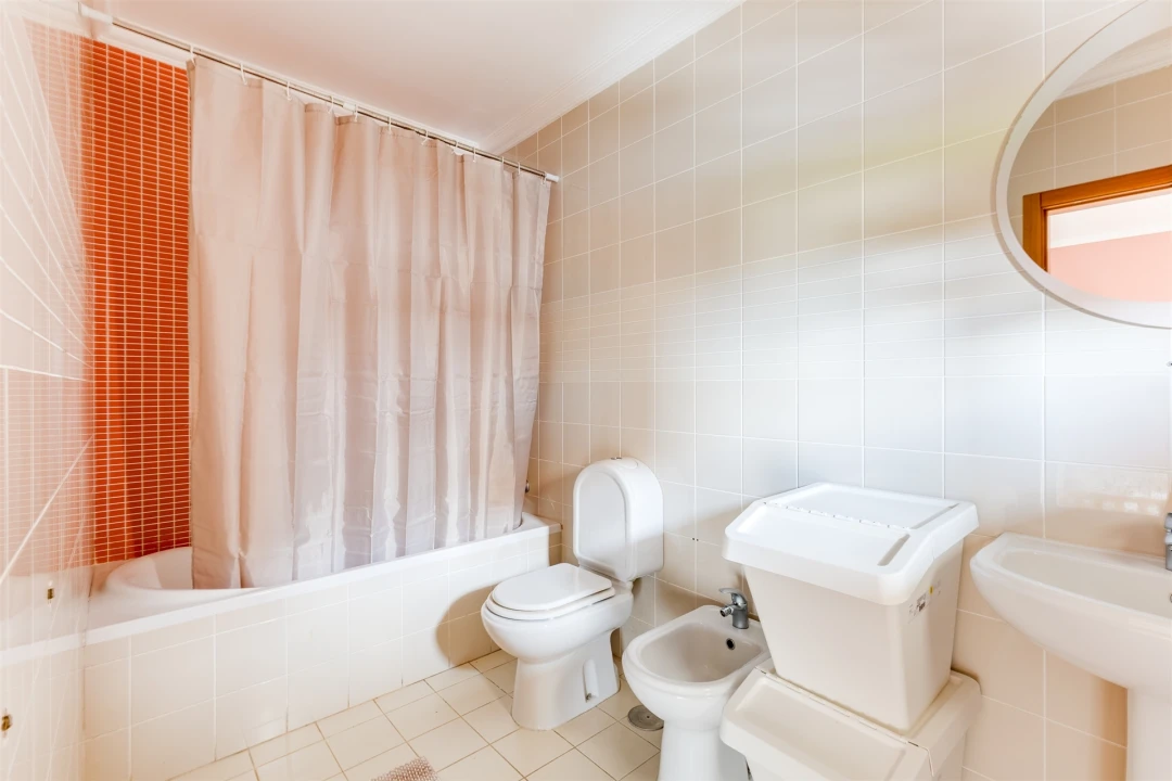 Apartamento T3 para Venda em Guia, Ilha e Mata Mourisca Foto 6