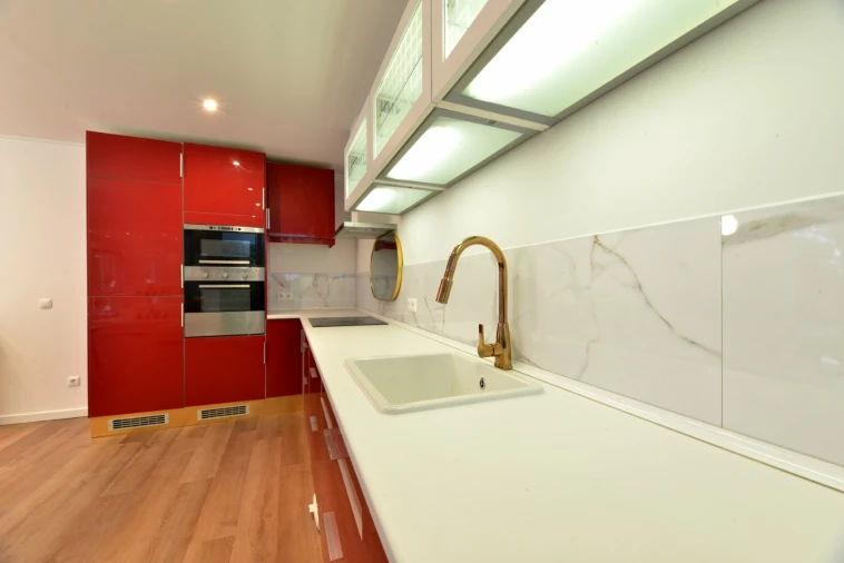 Moradia T2 para Arrendamento em Santa Maria e São Miguel, São Martinho, São Pedro Penaferrim Foto 12