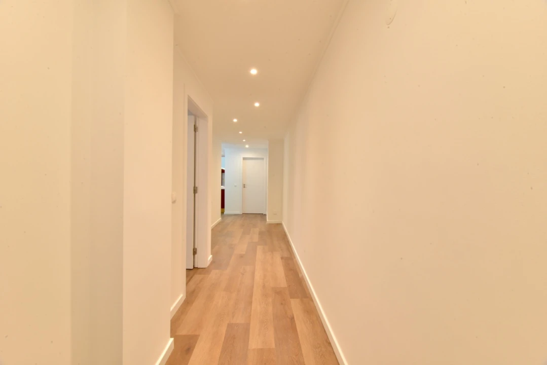 Moradia T2 para Arrendamento em Santa Maria e São Miguel, São Martinho, São Pedro Penaferrim Foto 16