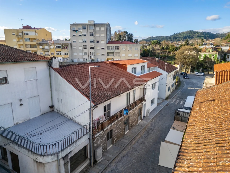 Moradia T4 para Venda em Amares e Figueiredo Foto 3